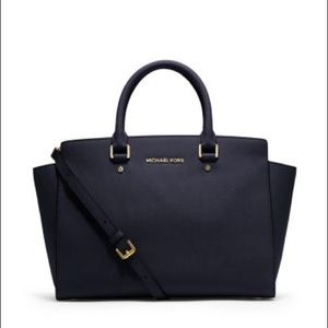 Michael Kors Large Jet Setter Satchel